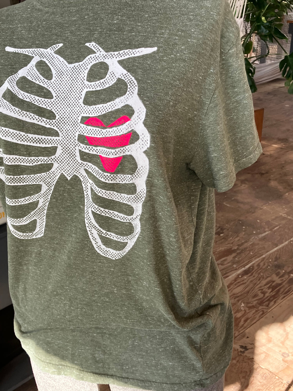 X-Ray Heart T-shirt, heather green, tag size men’s M