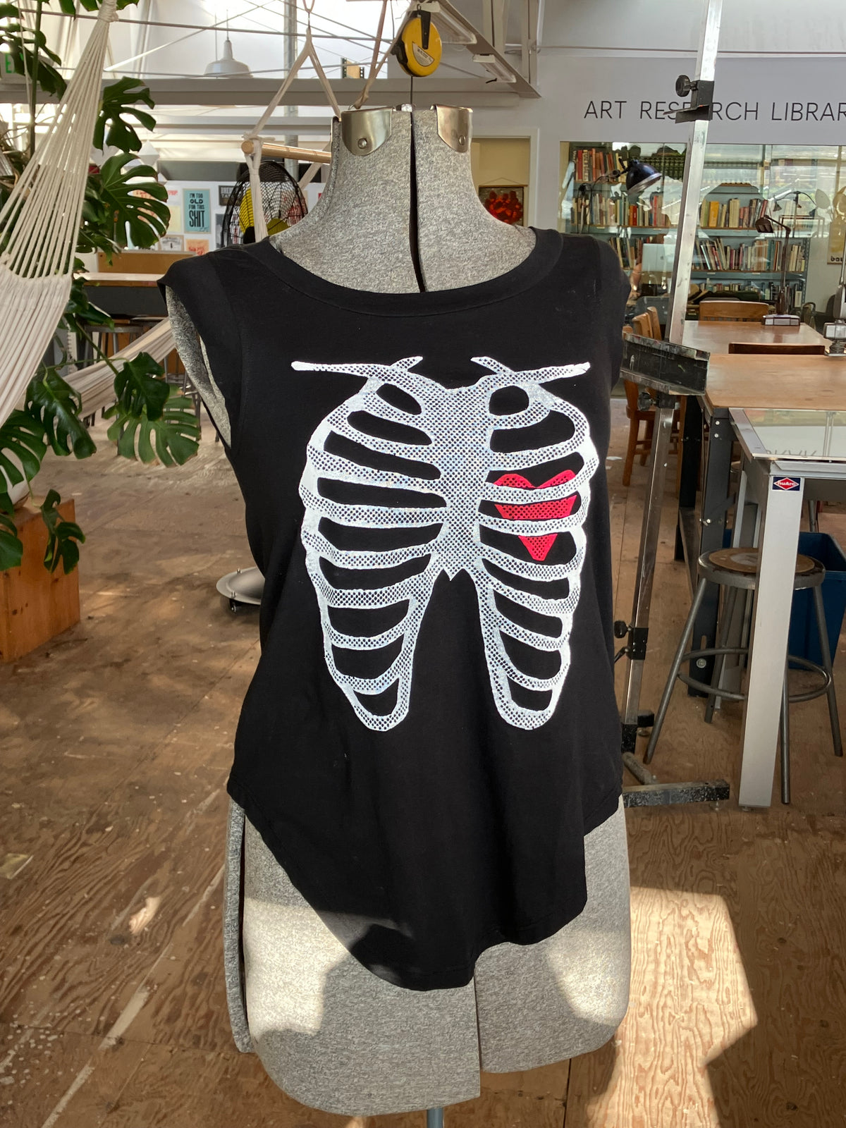 X-Ray Heart cap sleeve T-shirt, Black, tag size M